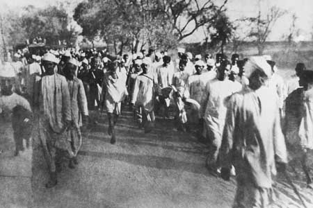 The historic Dandi March.jpg